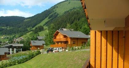 Appartement convivial Ă ChĂątel - 4 pers, balcon, parking