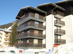Exterior - Cozy studio with south-facing balcony and parking (Châtel)