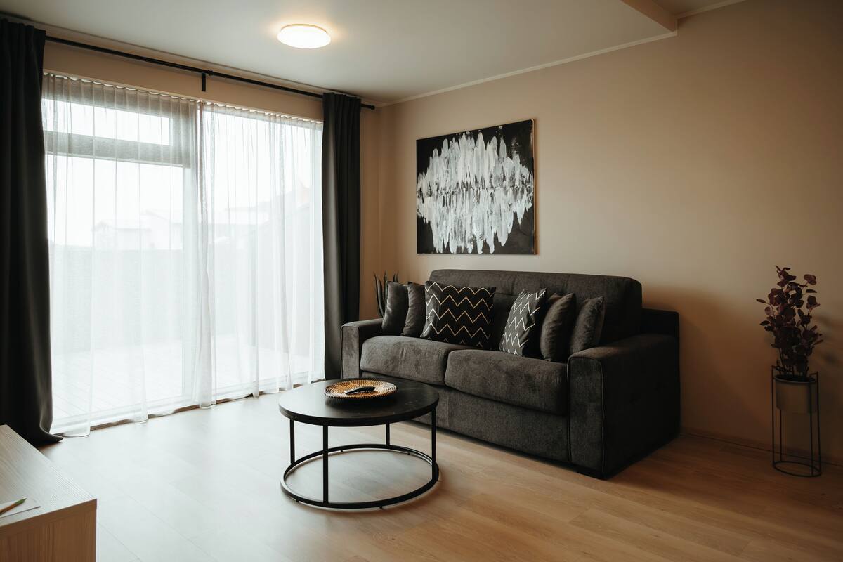 Familiestudio, 1 dobbeltseng med sovesofa | Oppholdsområde | Flatskjerm-TV og oppvarmet gulv