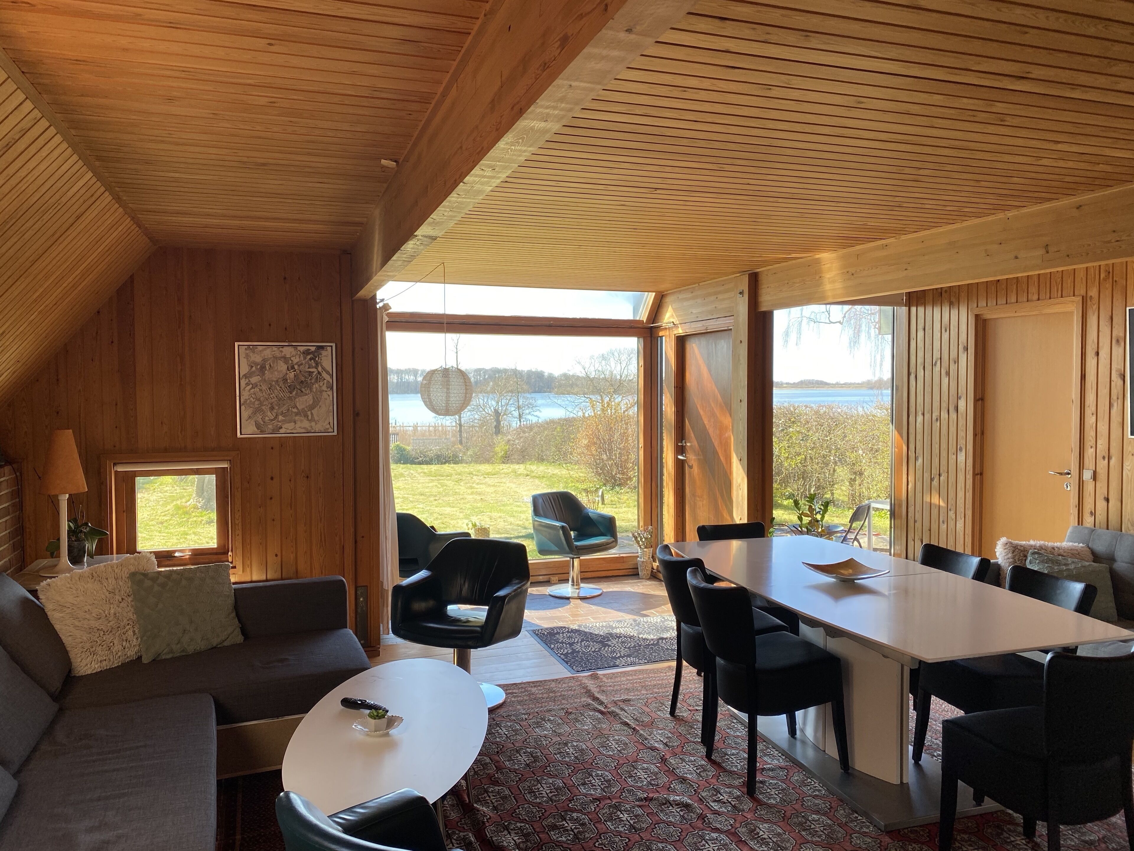 Departamento | Cocina privada | Refrigerador, parrilla de estufa, lavavajillas y cafetera y tetera 