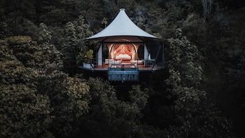 Presidential: Sky Pool & Steam Room | Sábanas de algodón egipcio y ropa de cama de alta calidad