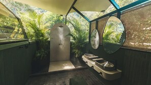 Tenda | Kamar mandi | Shower, shower pijat air,  dan perlengkapan mandi desainer