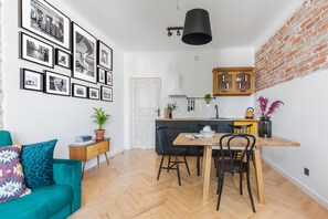 Comfort Apartment | 2 bedrooms, premium bedding, individually decorated - ShortStayPoland Ciasna - B43 (Warsaw)
