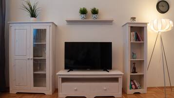 Studio Apartment | Room amenity