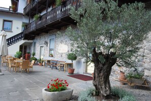 Exterior - Albergo Ristorante Orazio (Sale Marasino)