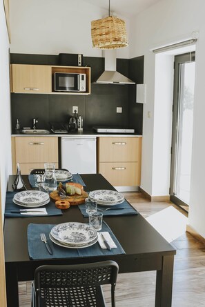 Fridge, microwave, stovetop, espresso maker - Lugar nas Estrelas (Covilhã)