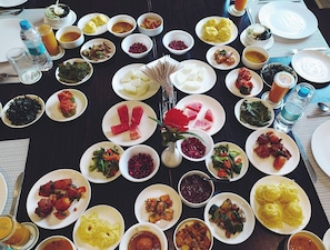 Breakfast, lunch, dinner served; Asian cuisine