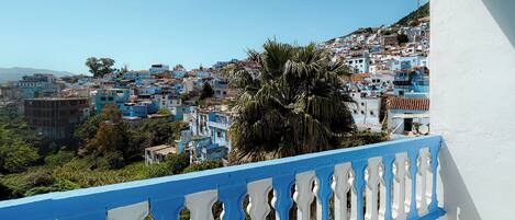 Family Suite, Multiple Beds, Non Smoking | Terrace/patio