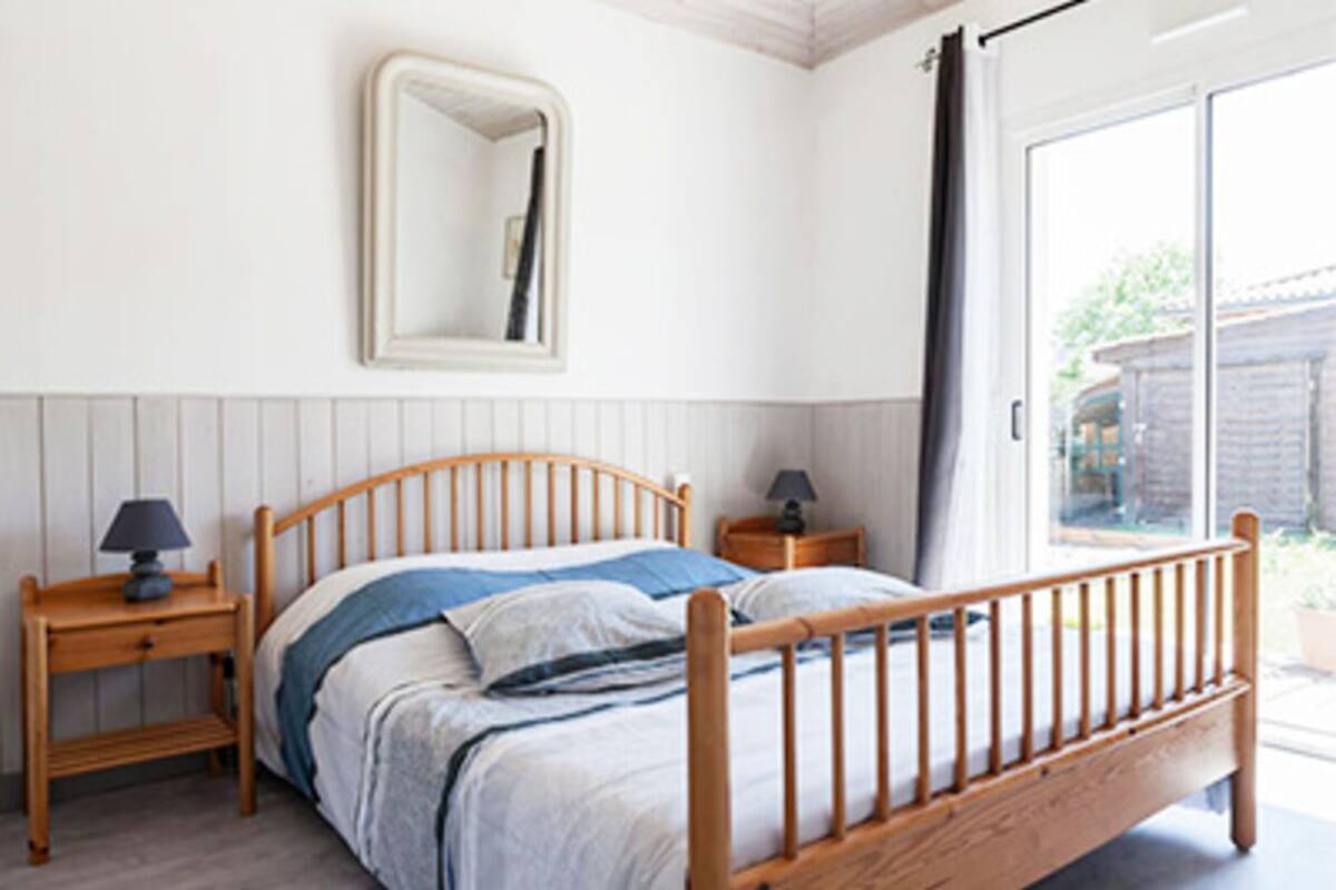 Habitación doble clásica, 1 cama Queen size, para no fumadores (Parentale) | Decoración personalizada, muebles diferentes y insonorización