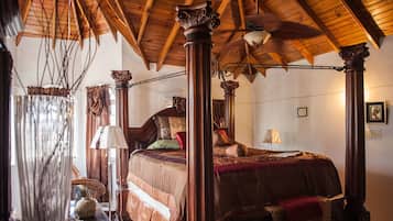 Vila superluxo, 4 quartos, acessível, para não fumantes | Ferros/tábuas de passar roupa, Wi-Fi de cortesia