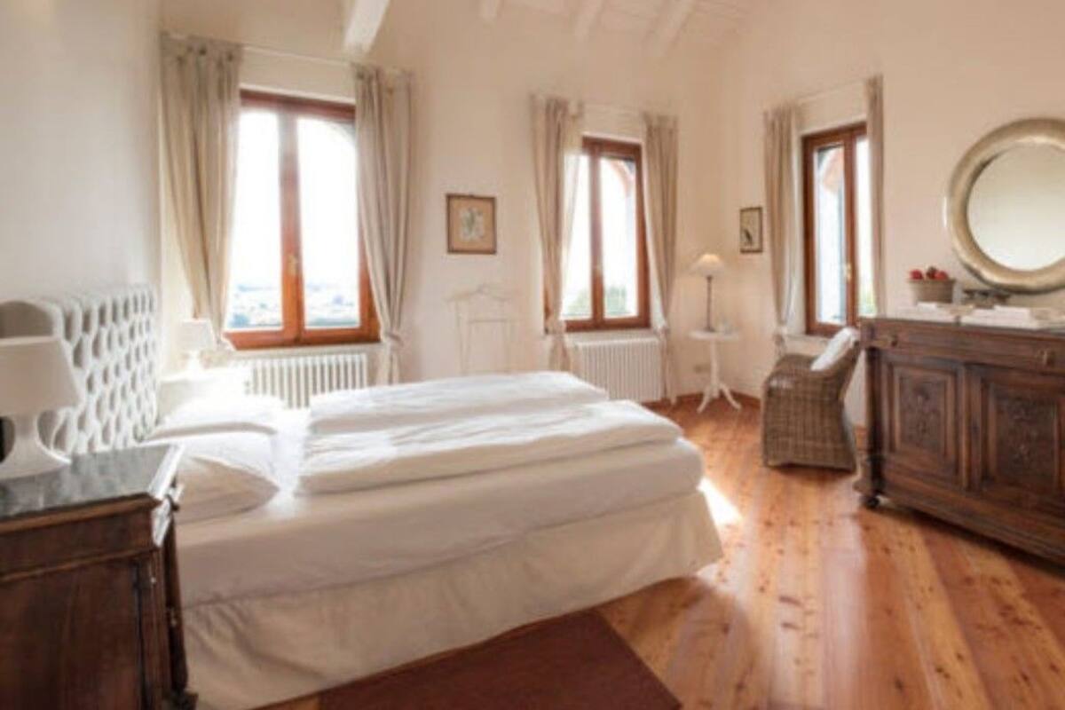 Double Room | Desk, cribs (surcharge), rollaway beds (surcharge), WiFi (free)