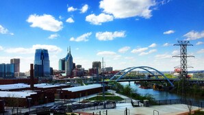 Point of interest - PEACEFUL PRIVATE COTTAGE-WALK TO PARK-5 MINS TO DOWN TOWN (Nashville)