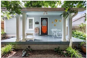 Terrace/patio - PEACEFUL PRIVATE COTTAGE-WALK TO PARK-5 MINS TO DOWN TOWN (Nashville)