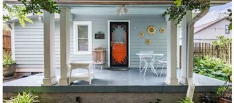 PEACEFUL PRIVATE COTTAGE-WALK TO PARK-5 MINS TO DOWN TOWN