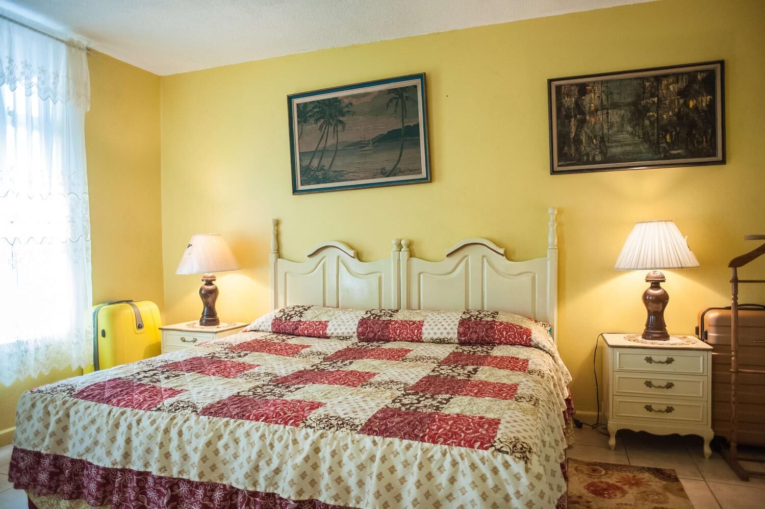 Iron/ironing board, free WiFi