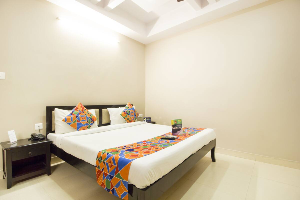 Quarto premium | Escrivaninha, quartos à prova de som, Wi-Fi de cortesia, roupa de cama