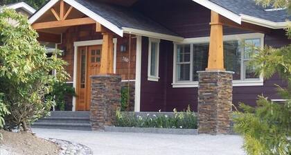 Hogar personalizado contemporáneo de alta gama en 244 Acre Park