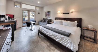 Downtown Hideaway in the Heart of Moab #2
