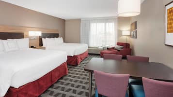 1 bedroom, individually decorated, individually furnished