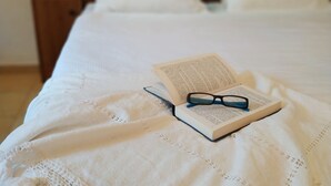 Comfort Room, 1 Bedroom | Premium bedding, blackout drapes, WiFi (free), bed sheets - Amiad Country Lodging (HaGalil HaElyon)