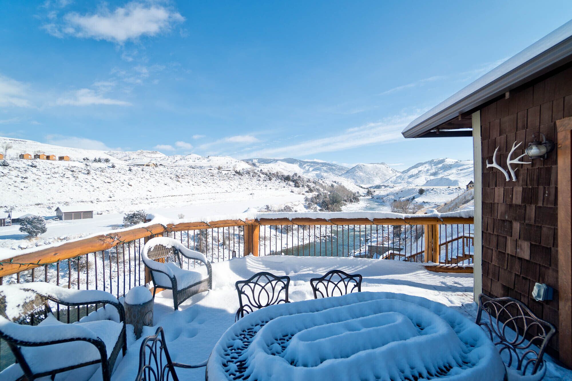 8 Best Cabin Rentals In Gardiner, Montana Updated 2024 Trip101