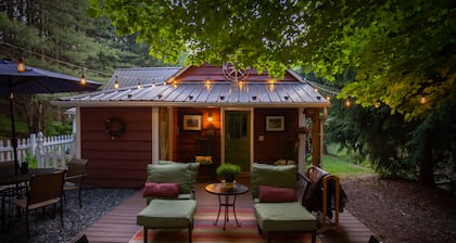 Farmhouse on Little Peak Creek Farm!