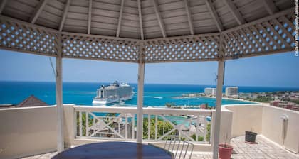 Spectaculer View at Columbus Heights