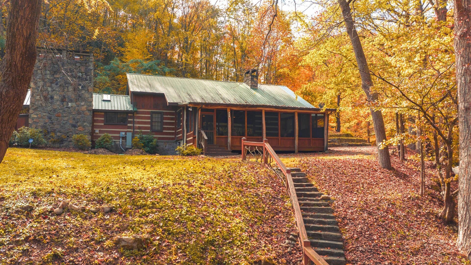 Creekside 3BR Near DT Gatlinburg + Pets Allowed