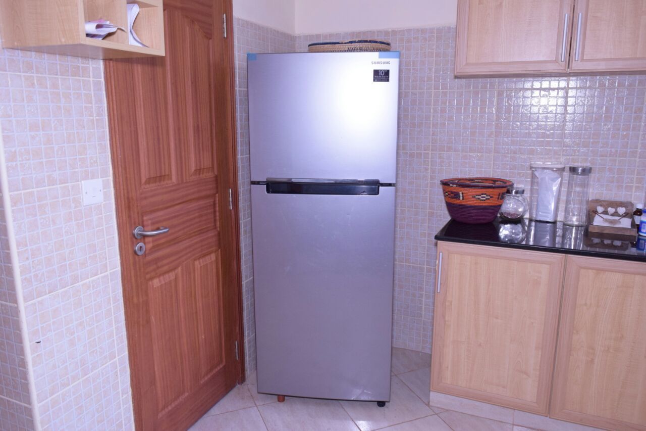 Apartamento, 3 habitaciones | Cocina privada | Frigorífico grande, microondas, horno y placa de cocina