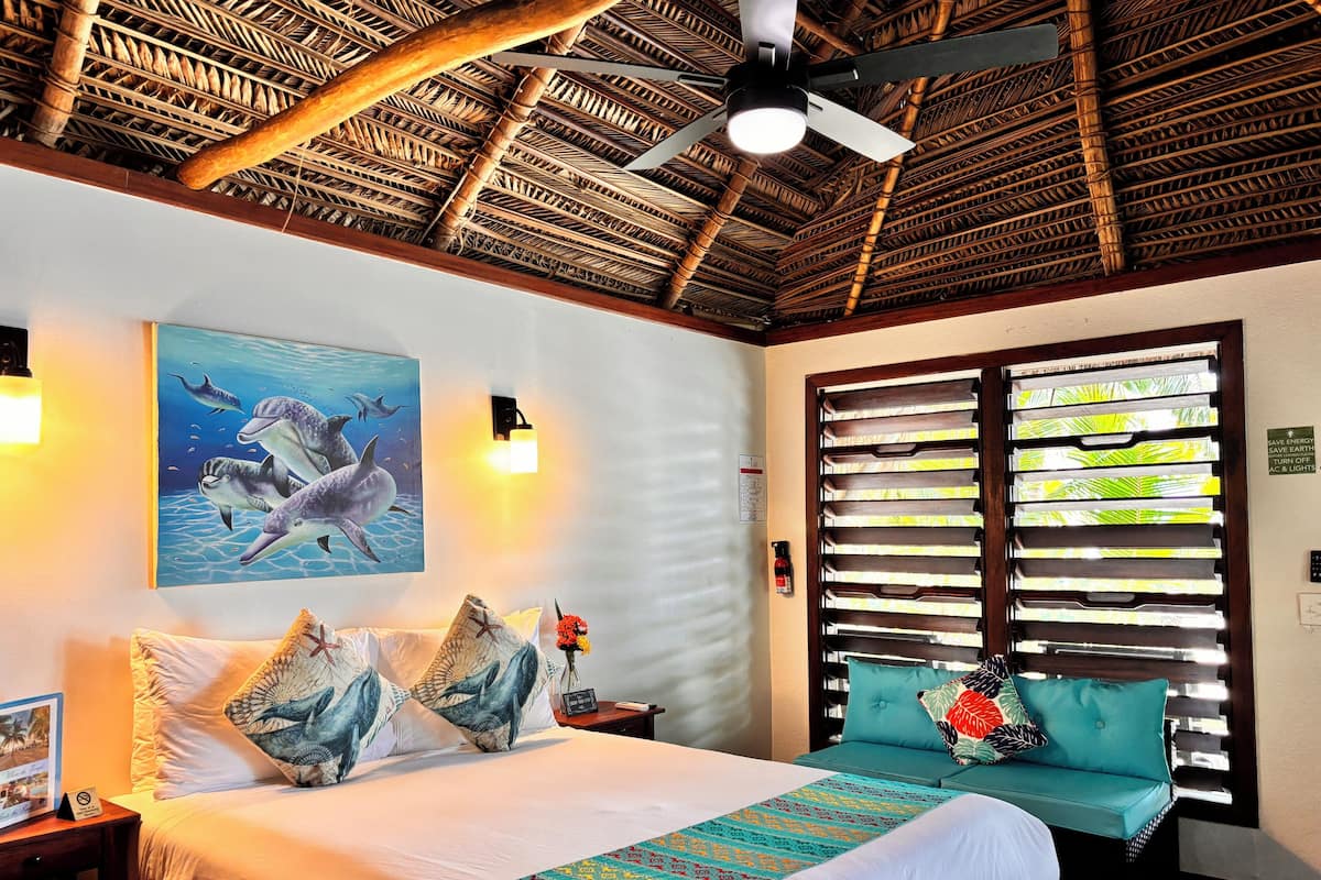 Deluxe Room, Beach View | Premium bedding, individually decorated, individually furnished