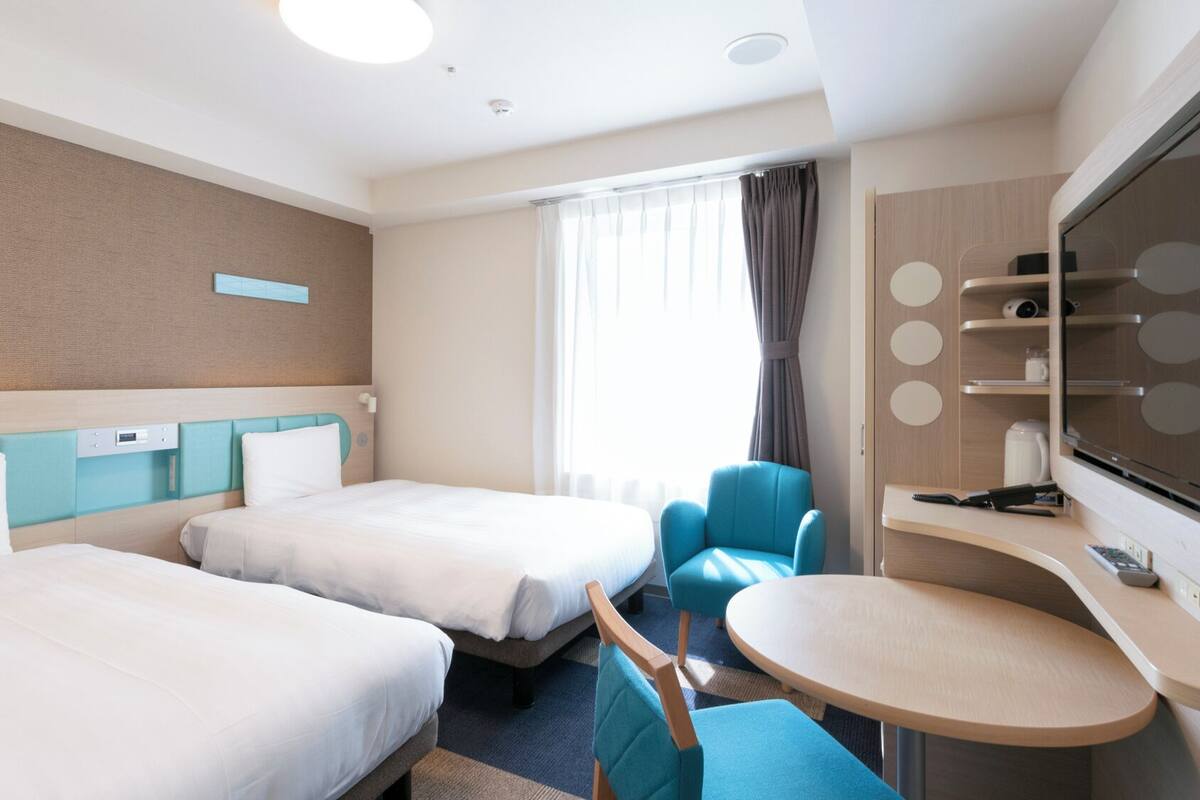 Literie de qualité supérieure, coffres-forts dans les chambres, bureau