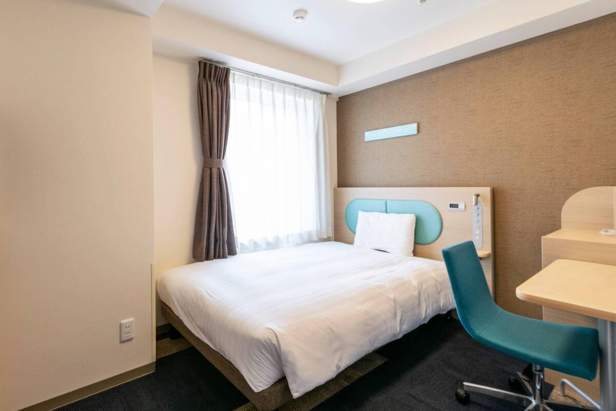 Literie de qualité supérieure, coffres-forts dans les chambres, bureau