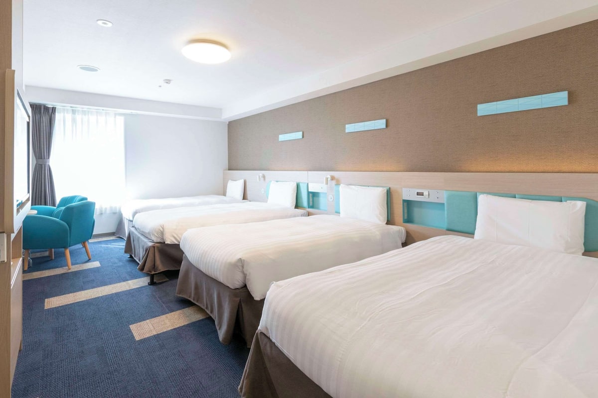 Chambre, plusieurs lits, non-fumeur
