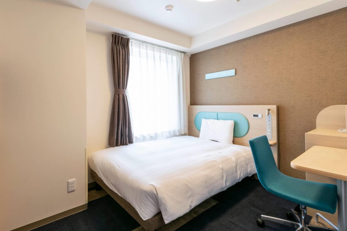 Standard dubbelrum - icke-rökare | Sängtillbehör av högsta kvalitet och värdeförvaringsskåp på rummet