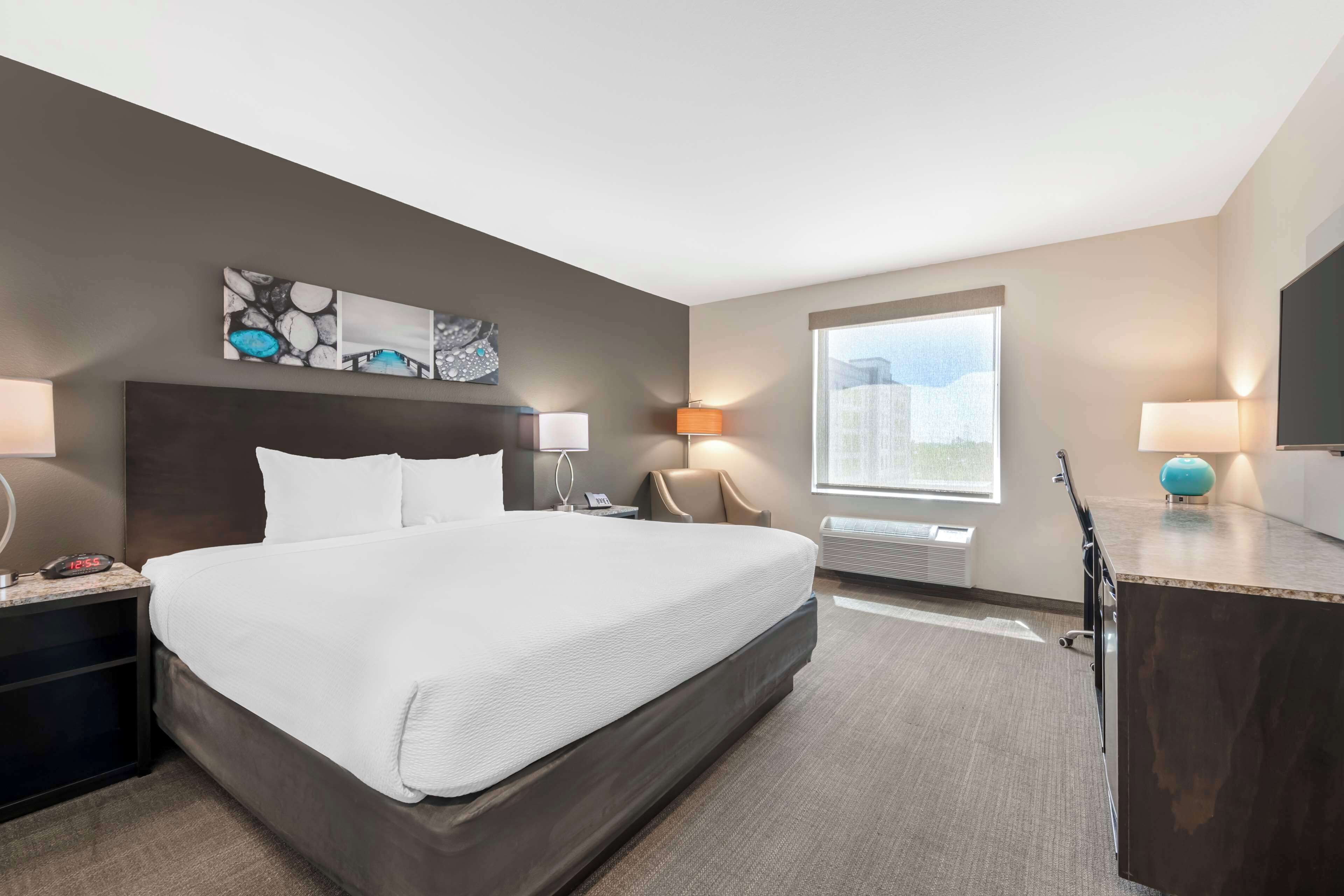 Ropa de cama de alta calidad y escritorio 