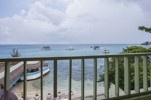 商务客房, 2 张双人床, 无烟房 | 阳台景观