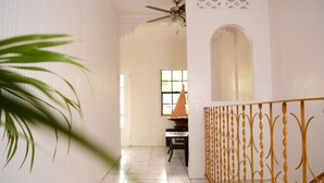 Hallway - Church Street Guest House (Soufrière)