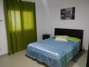 1 bedroom, blackout curtains, free WiFi, bed sheets