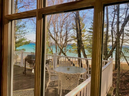 Vacation at "The Boat House", Private Beach, Near Harbor Springs