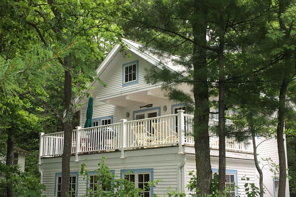 "The Boat House", Near Skiing, Near Town, Family Friendly