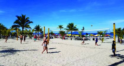 Condo Morada da Praia - Qd 12-near the beach and large pool with waterfall