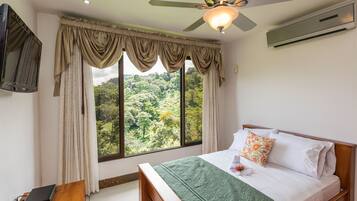 5 chambres, coffres-forts dans les chambres, Wi-Fi, draps fournis