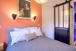 1 bedroom, iron/ironing board, free WiFi, bed sheets