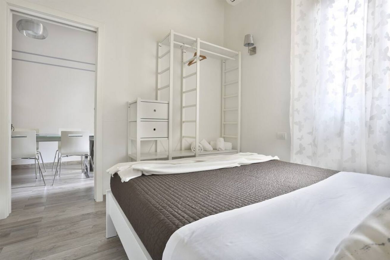 2 dormitorios, tabla de planchar con plancha, wifi y ropa de cama