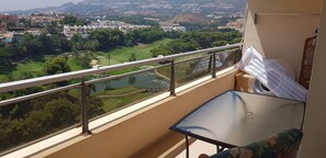 Property grounds - Lovely apartment with amazing sea and mountain view (Benalmádena)