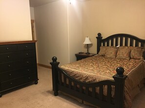 2 soverom, reiseseng for barn, wi-fi og sengetøy