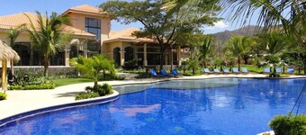 Beautiful Penthouse Condo with stunning views that occupies whole floor