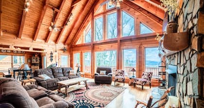 Amazing Log home with breath taking mountain views! Mins from Kerr Scott Lake