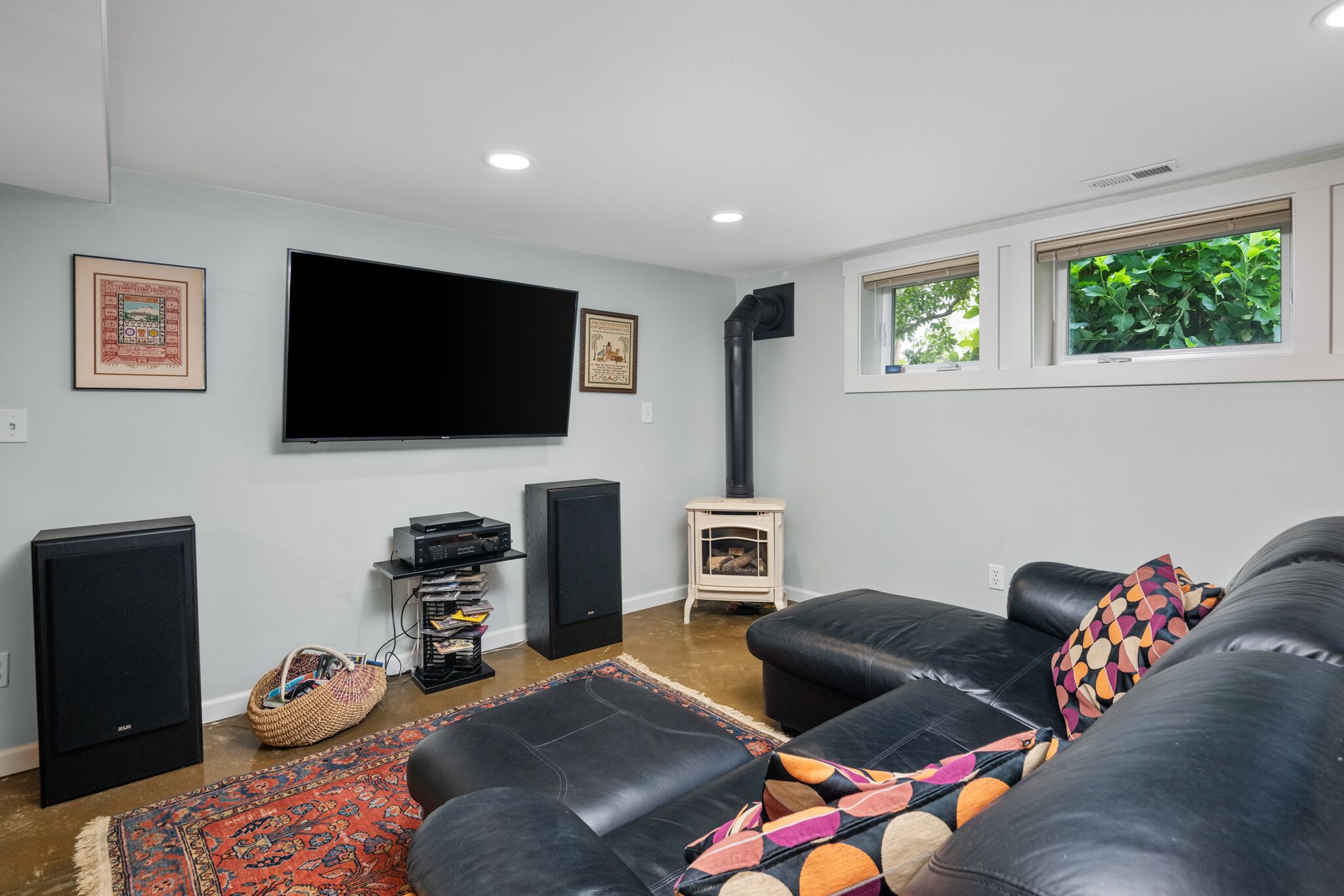 Neighborhood Delight 1BR APT SE in PDX