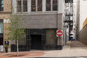 A building with a black door marked "227" and a "DO NOT ENTER" sign. - WALK to Honky Tonks from your Private Residence Downtown (Nashville)